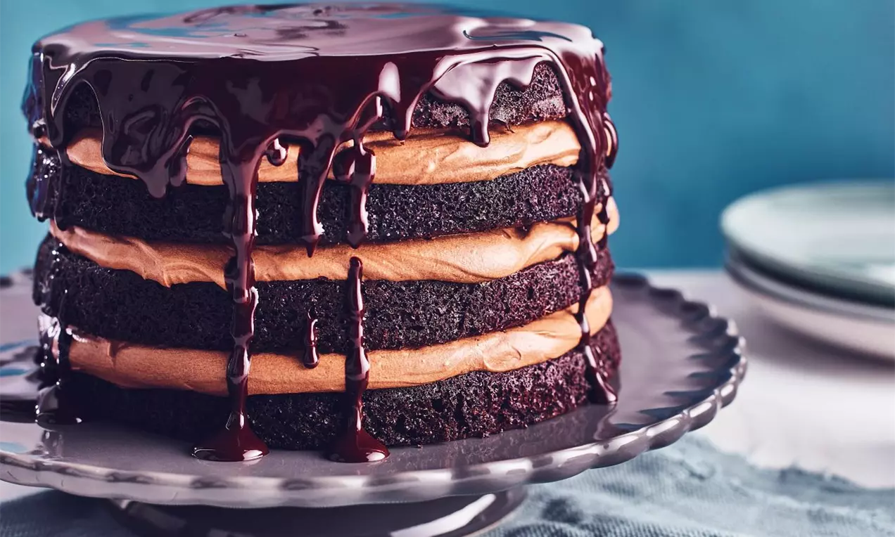 Dekadentná pivná torta z horkej čokolády