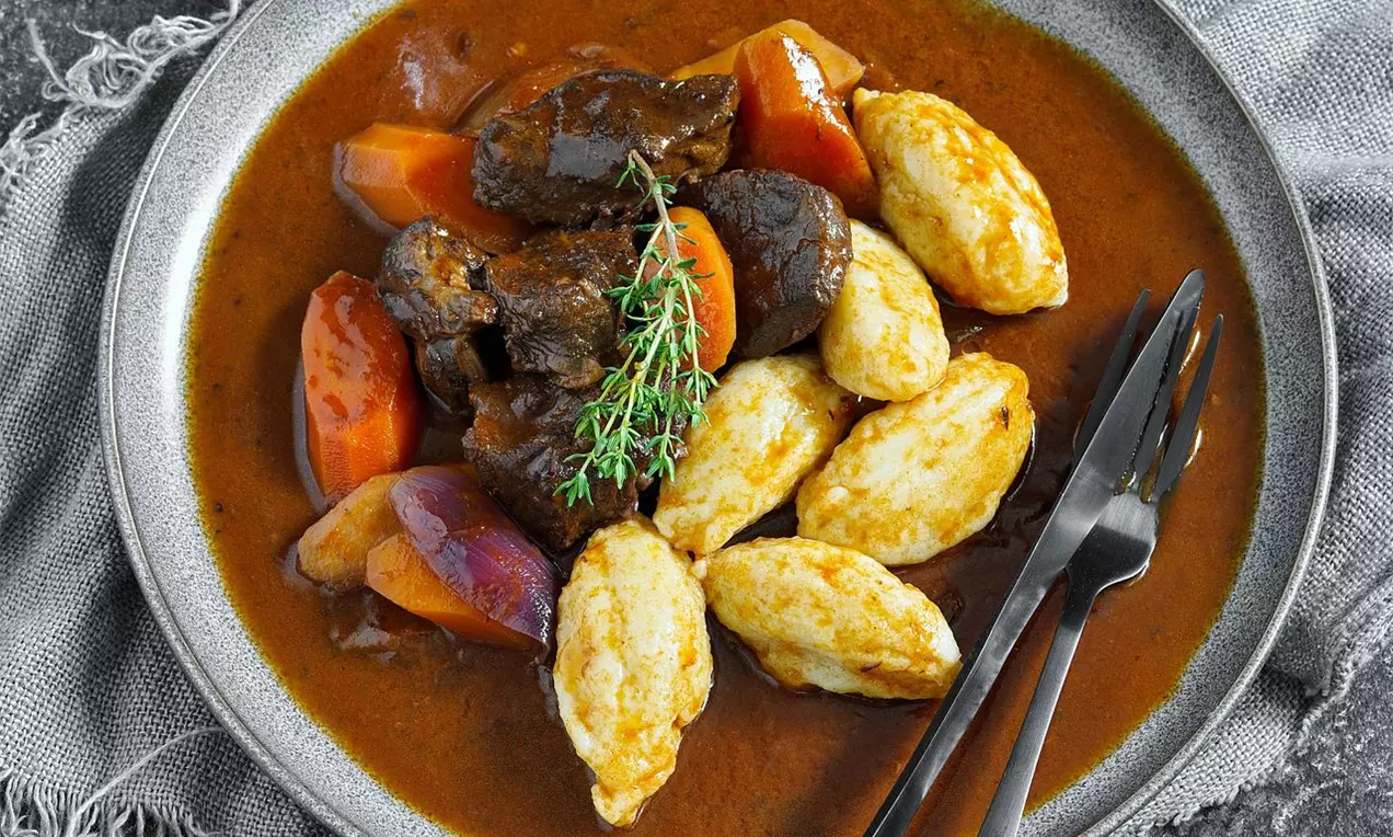 Hovädzie ragú s haluškami